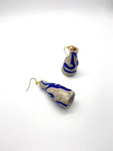 Load image into Gallery viewer, vase earrings
